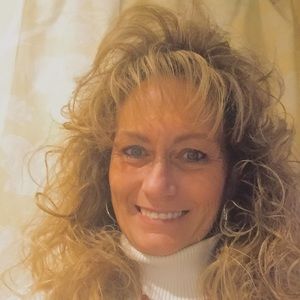 Meet your Posher, Christy